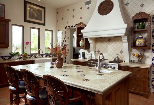 traditional kitchen design with beautiful tiles on backsplash and countertop