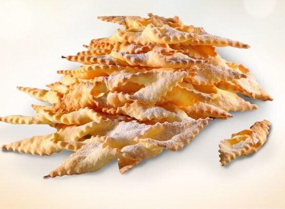 angel-wings-Faworki-recipe-step-by-step