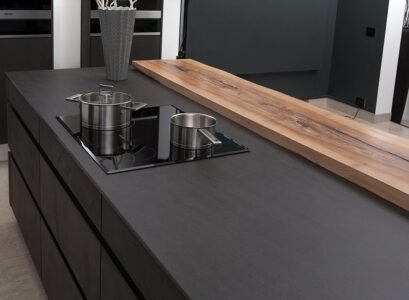 beautiful-black-ceramic-kitchen-countertop