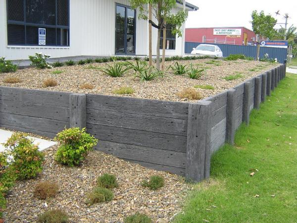 best ideas for inexpensive retaining wall materials
