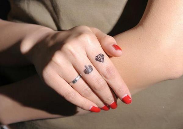 crown and diamond tattoos on fingers womens designs