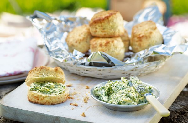 DIY garlic and herb butter recipes