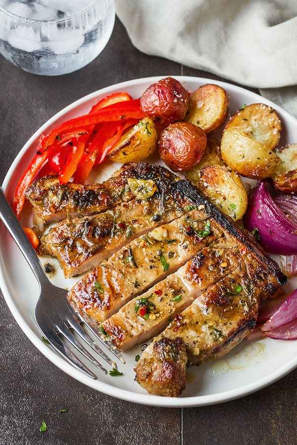how long to bake pork chops in the oven