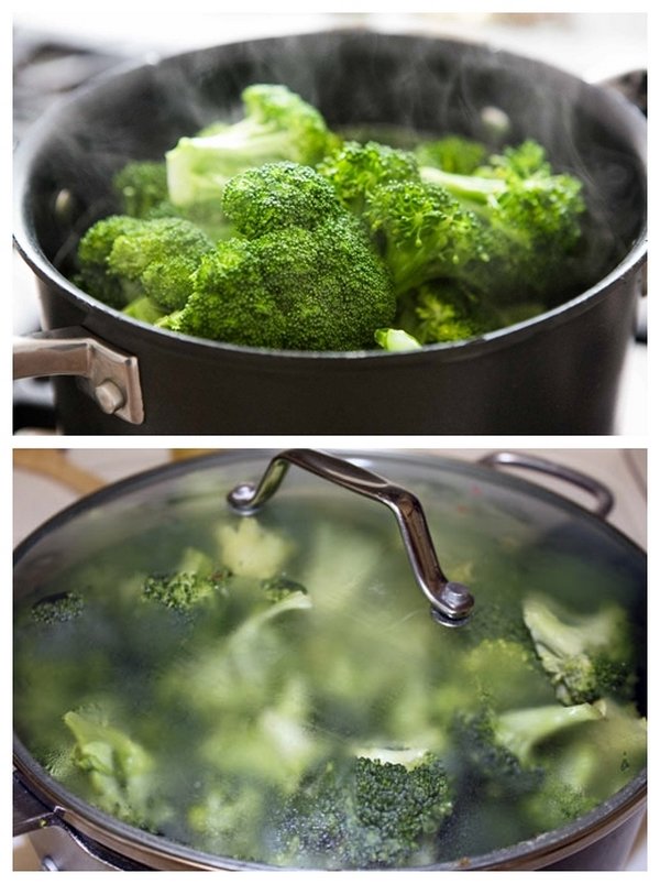 how to steam broccoli in a pan
