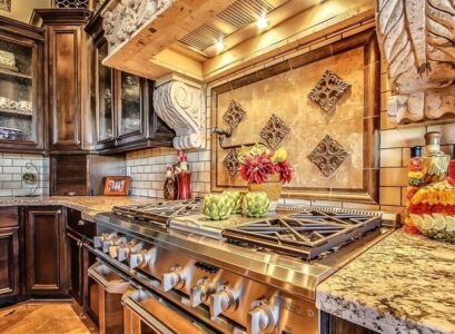 mediterranean-kitchen-Tuscan-style-interior-design-ideas