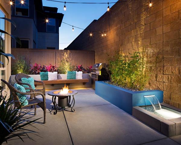 beautiful-small-backyard-patio-ideas-water-feature-privacy-wall