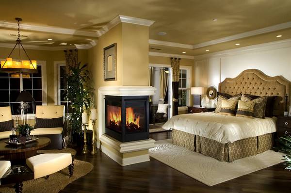 luxurious bedroom furniture and decorating tips