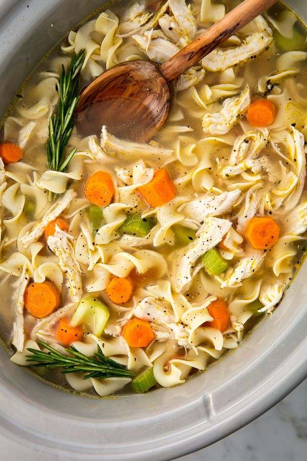 healthy food slow cooker chicken noodle soup