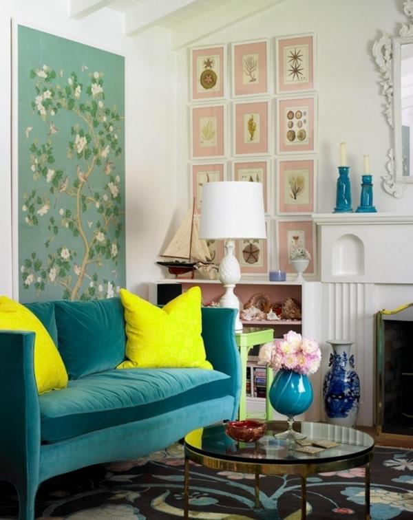 triadic color scheme in living room interior design