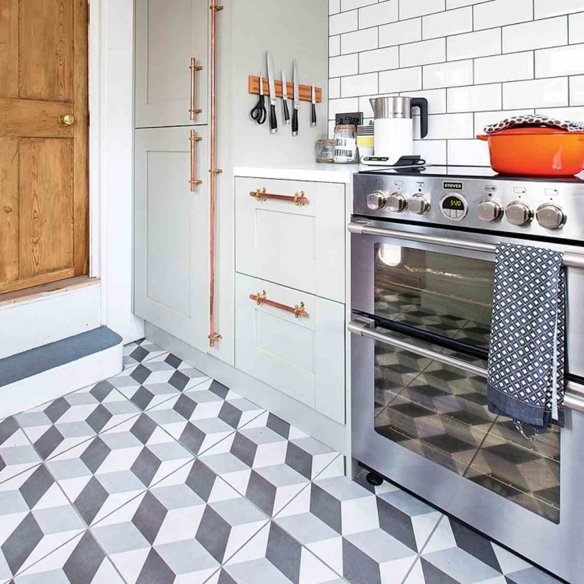 Top 15 Kitchen Flooring Ideas Pros, How To Lay Down Kitchen Flooring