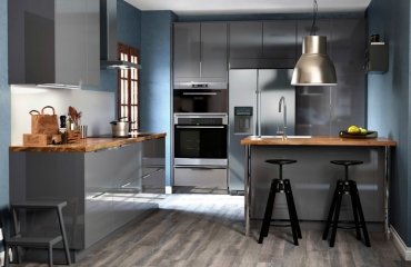 modern-small-kitchen-ideas-gray-cabinets-glossy-finish-wood-countertops