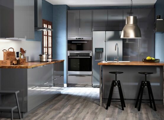 modern-small-kitchen-ideas-gray-cabinets-glossy-finish-wood-countertops