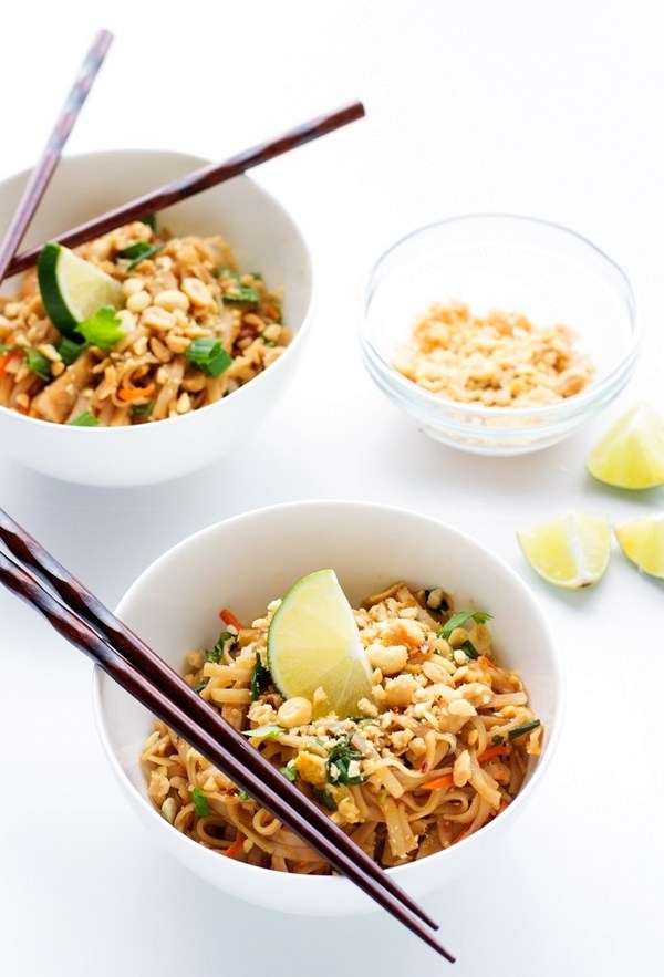 quick Thai food recipes chiken noodles peanuts