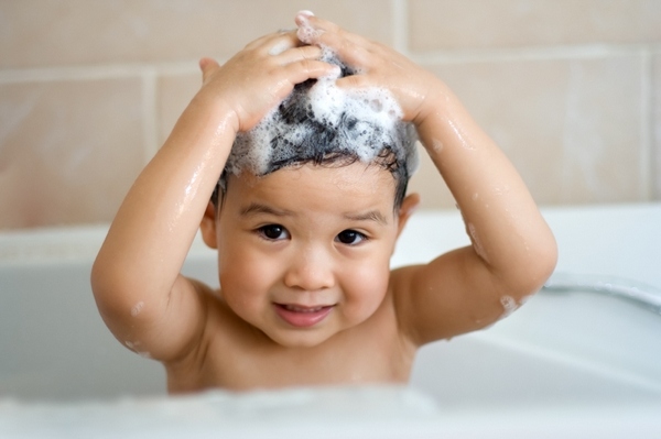 Walk in shower vs tub baby and kids bathing in tub