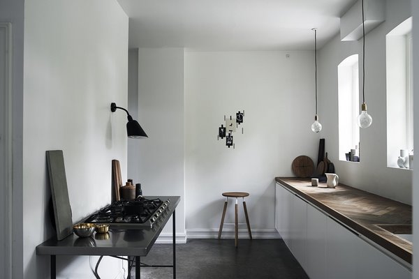 minimalist kitchen color monochromatic interiors ideas