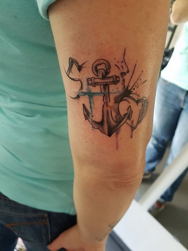 classic style sailor tattoo anchor heart cross