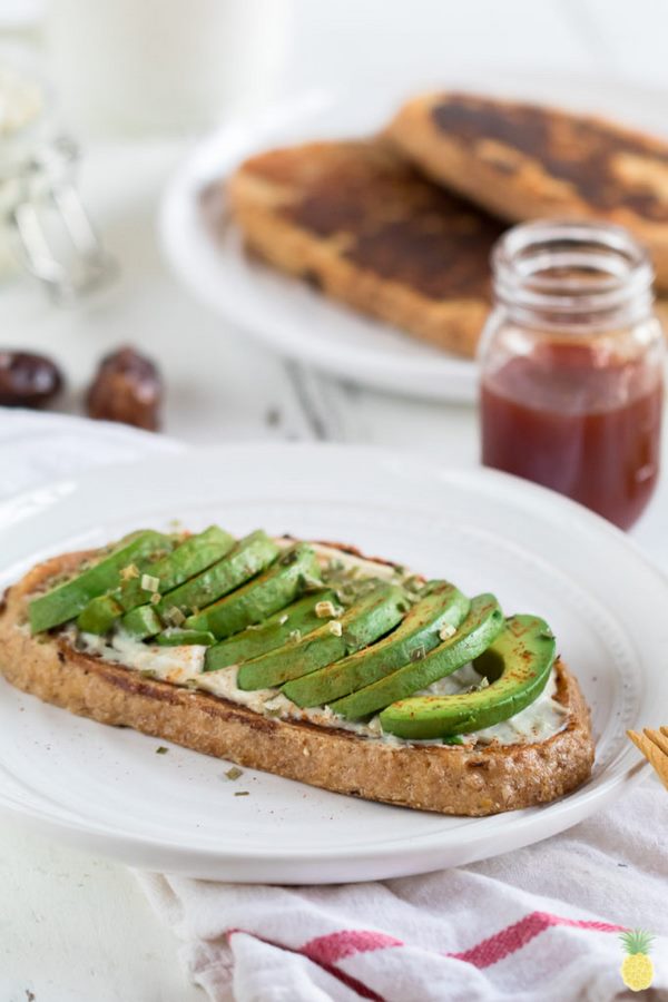 easy vegan breakfast recipes avocado toast