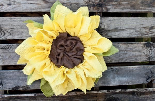 DIY Sunflower burlap wreath rustic decor ideas