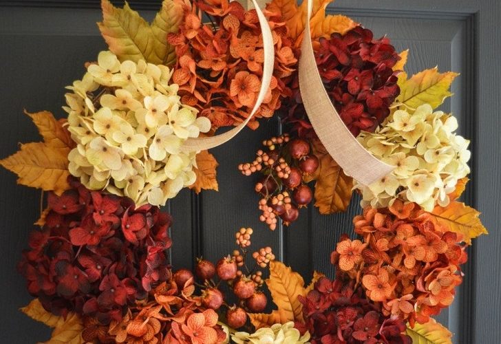 DIY-beautiful-wreath-of-flowers-hydrangea-decor-ideas