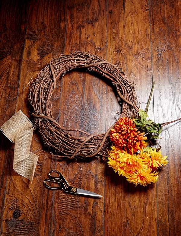 DIY wreath of flowers tutorial step by step