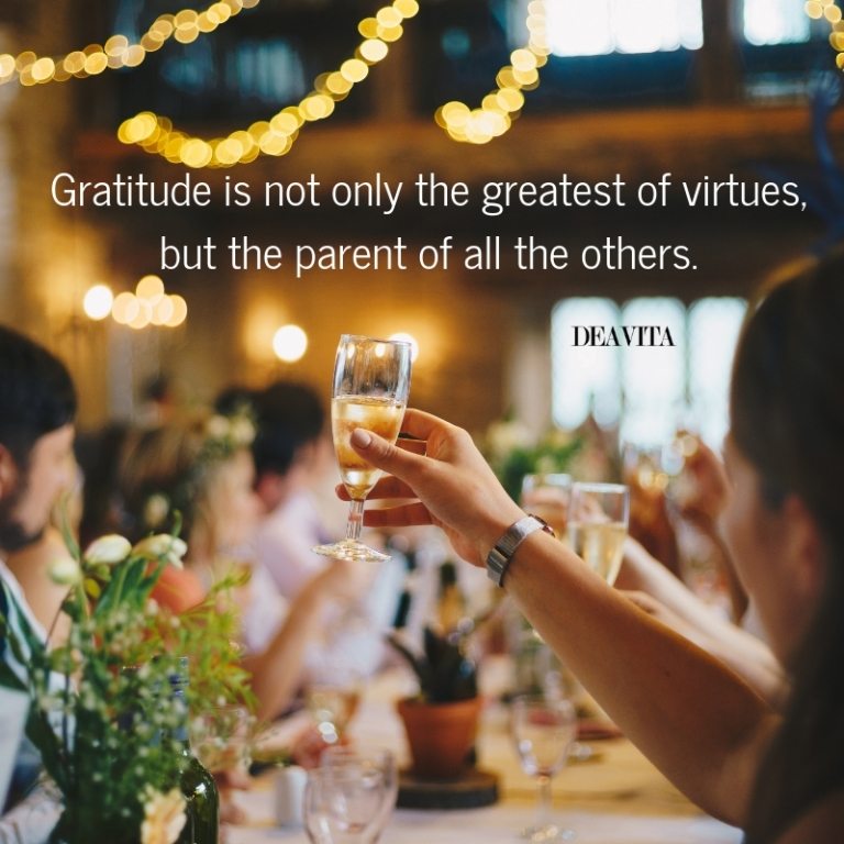Gratitude quotes and sayings about thanksgiving