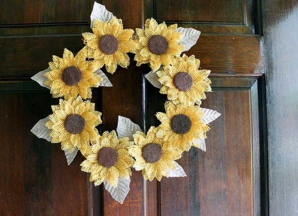 Last minute DIY burlap sunflower wreath ideas