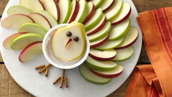 Thanksgiving appetizers recipes and ideas fruit turkey with yogurt dip