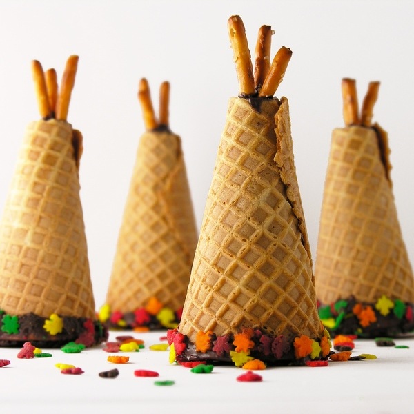 Thanksgiving desserts for kids ice cream cone teepees
