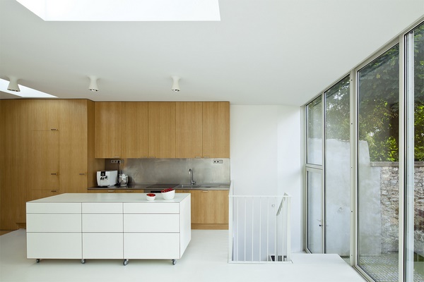 minimalist kitchen design ideas white movable island