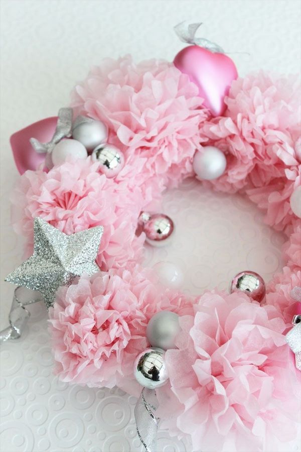 pink and silver christmas wreath festive decor ideas