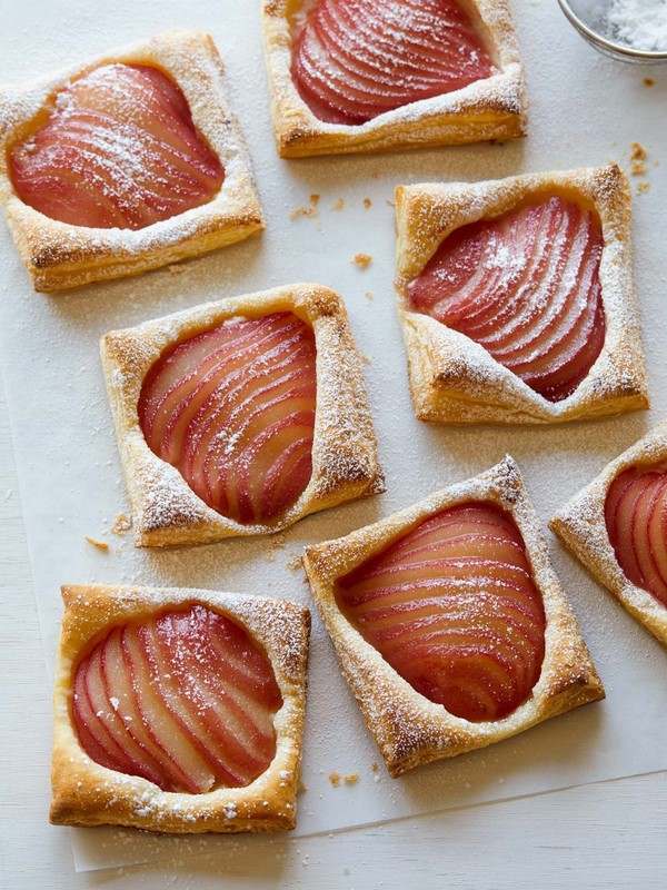 quick and easy thanksgiving desserts puff pastry poached pear tarts