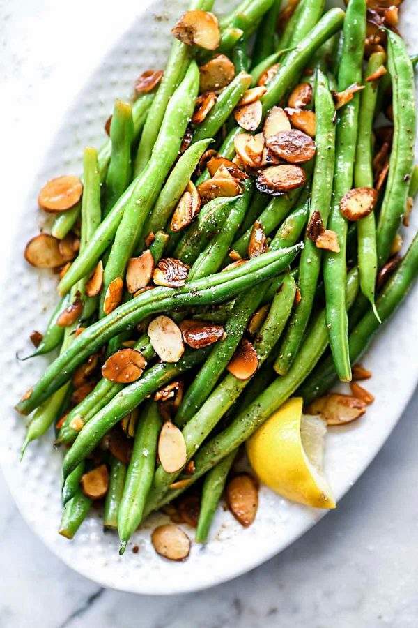 thanksgiving side dishes recipes green beans with butter and almonds