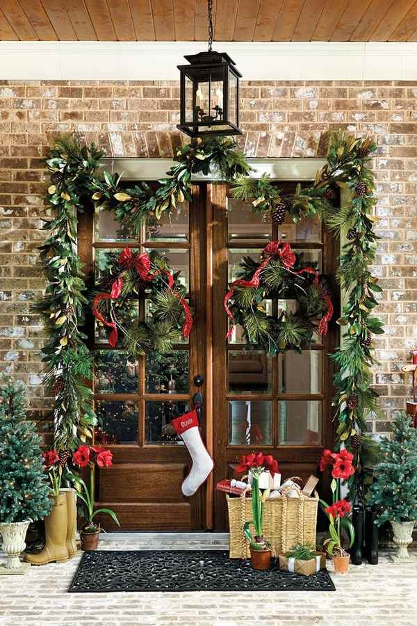 wreath hanger ideas for front doors wood glass metal