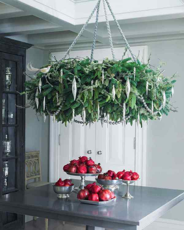 wreath hanger ideas for your home