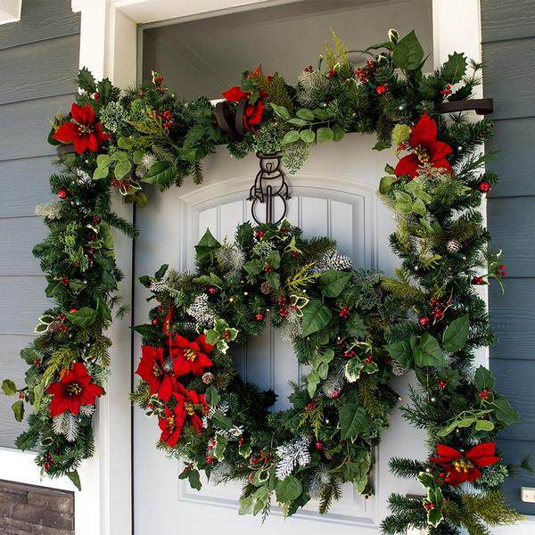 1 Pack, Black Wreath Hanger for Indoor and Outdoor Display Metal Wreath Hanger for Christmas Home Office Wall Wedding Door Decor Hook Wreath Hook Hanger 15 Inches