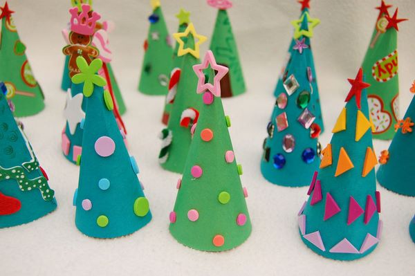 DIY Christmas decoration ideas kid crafts fun activities tree ornaments ideas