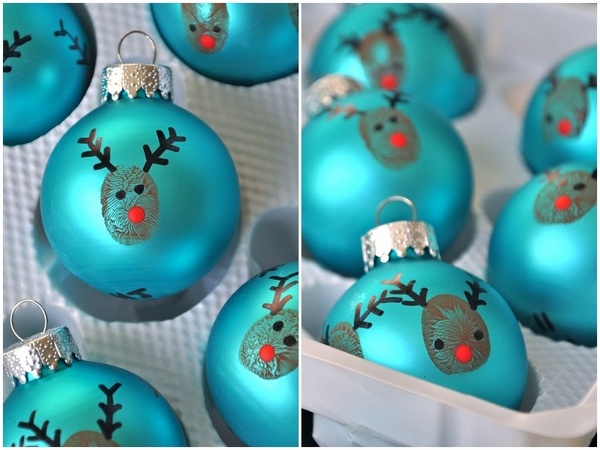 DIY finger print reindeer christmas tree baubles