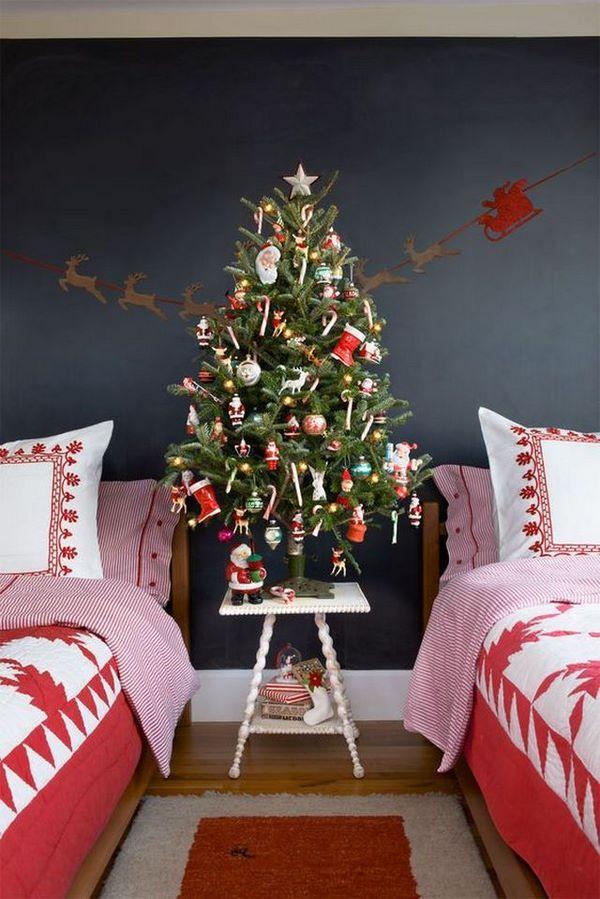 cute Christmas decor ideas for kids bedrooms
