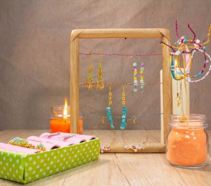 3-DIY-Jewelry-storage-ideas-rings-earrings-organizers