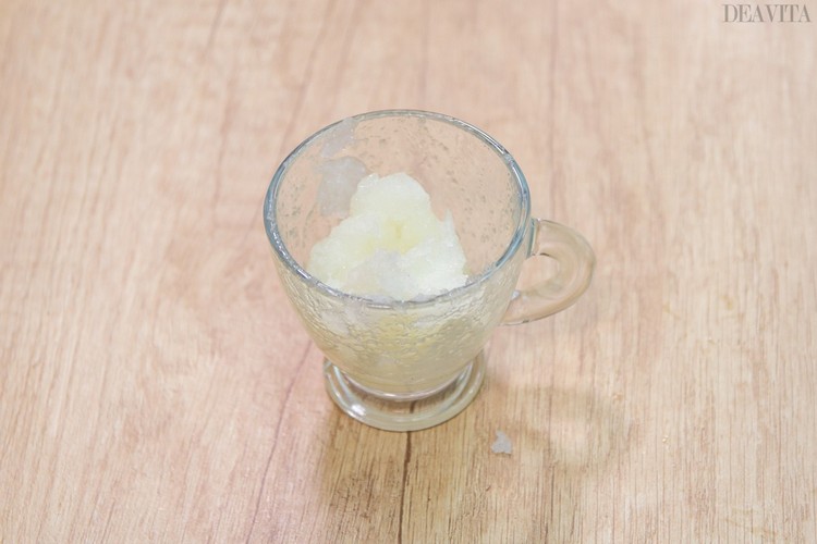 DIY Citrus Lip Scrub petroleum jelly