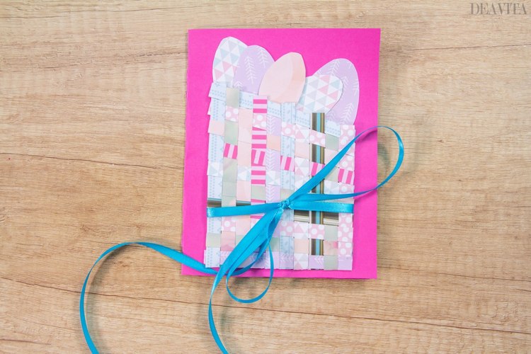 DIY Easter cards with paper basket and eggs