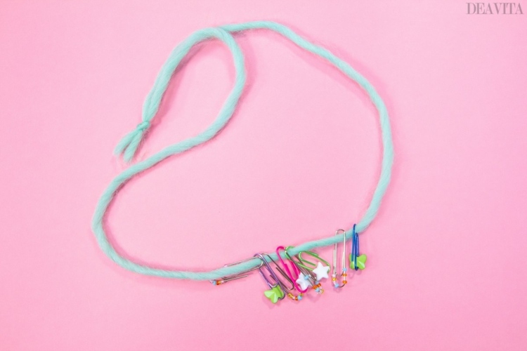 DIY Jewelry craft ideas for kids necklace with paper clips pendants
