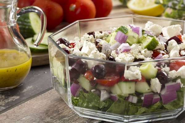 layered Greek salad recipe