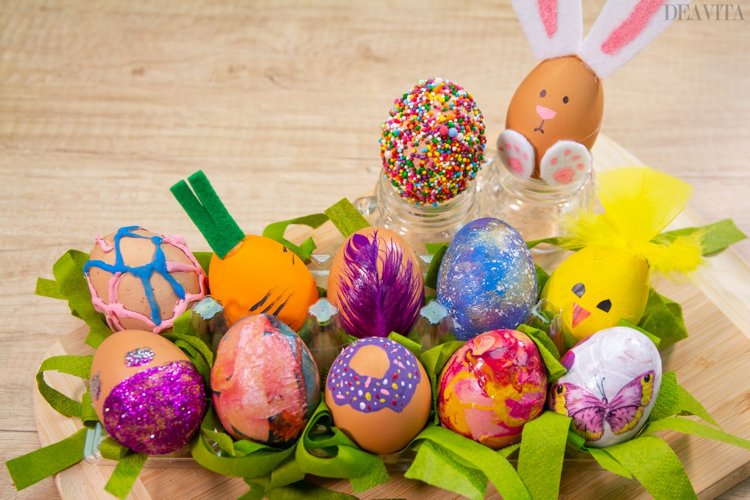 cool and easy ideas for colorful Easter eggs simple techniques