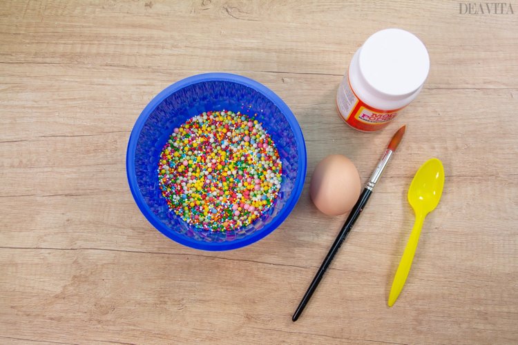 how to decorate Easter eggs with sprinkles materials needed