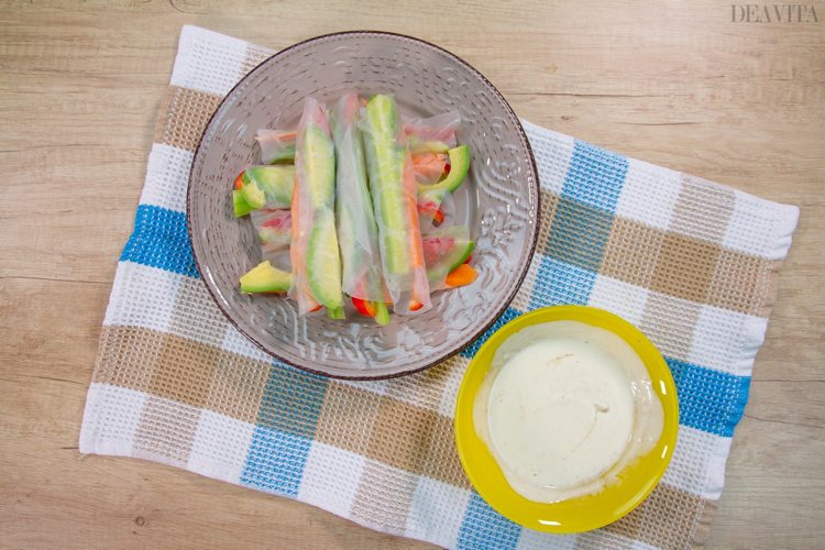 rice paper vegetable rolls and yogurt dip finger food ideas