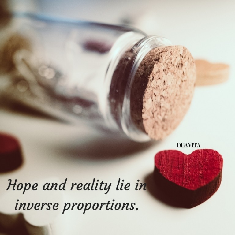 short deep quotes about hope and reality 