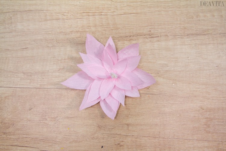 Easy craft ideas for kids crepe paper water lily