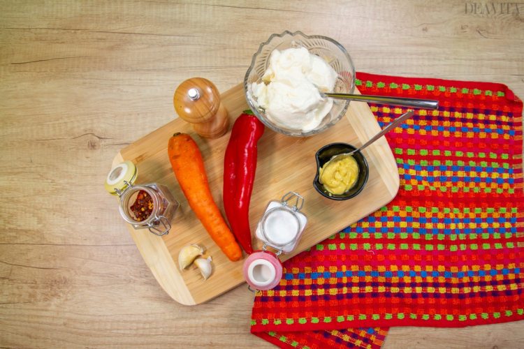 Carrot and red pepper with mayonnaise dip ingredients