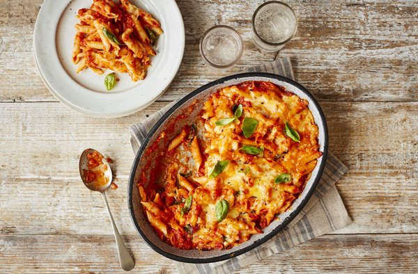 Penne pasta and tomato casserole recipe